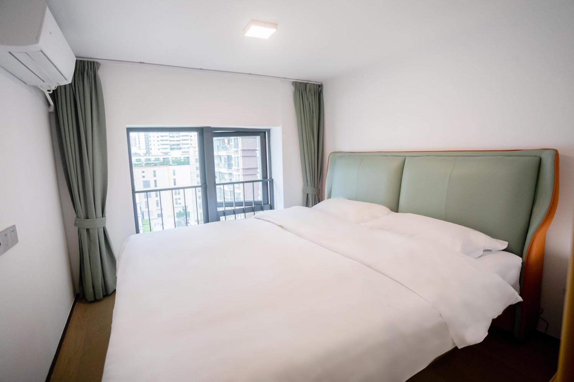 Sunny International Apartment From Beijing Road Guangzhou Exteriör bild
